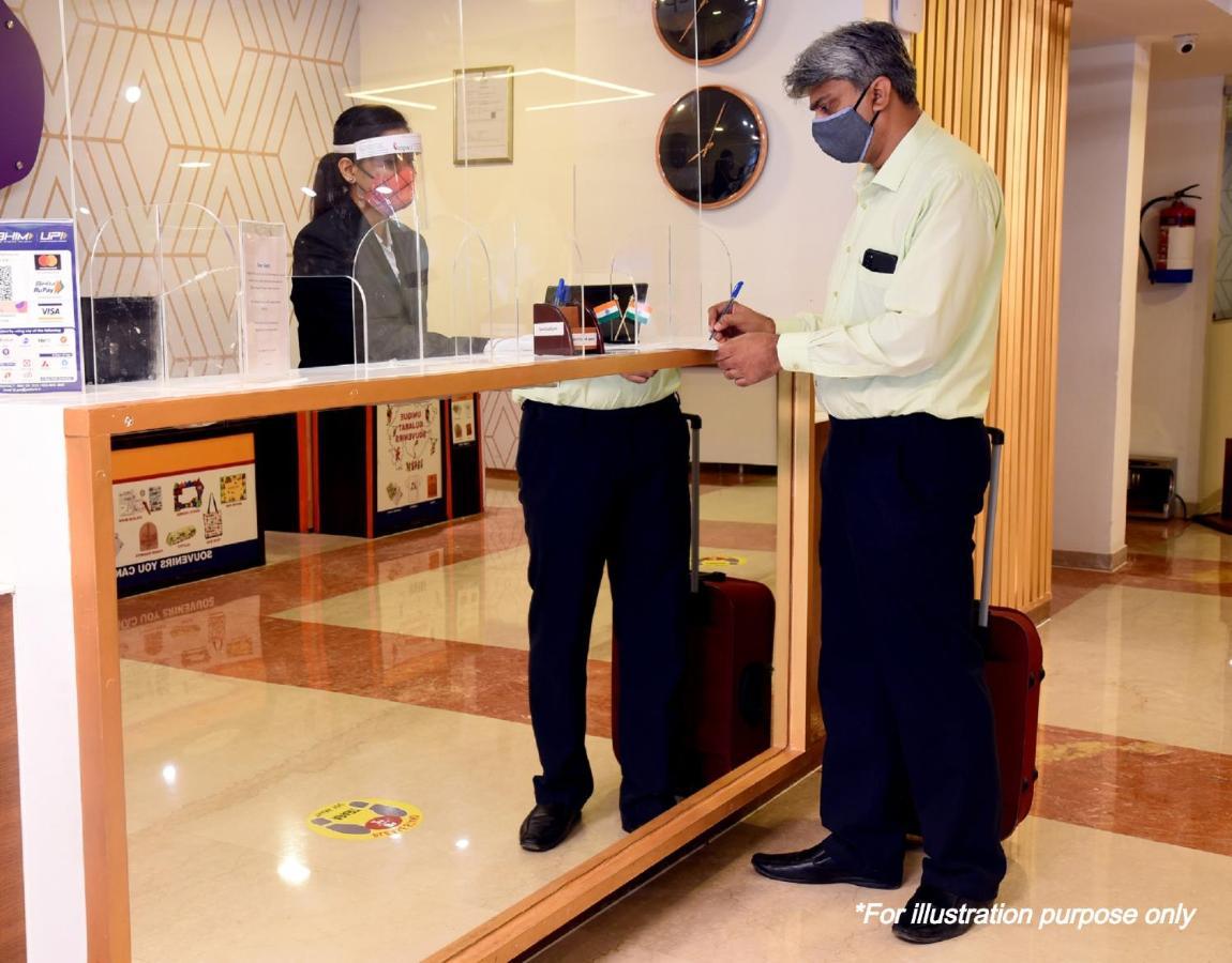 Oyo Hotel Karemore Celebration Bhandara Exterior photo