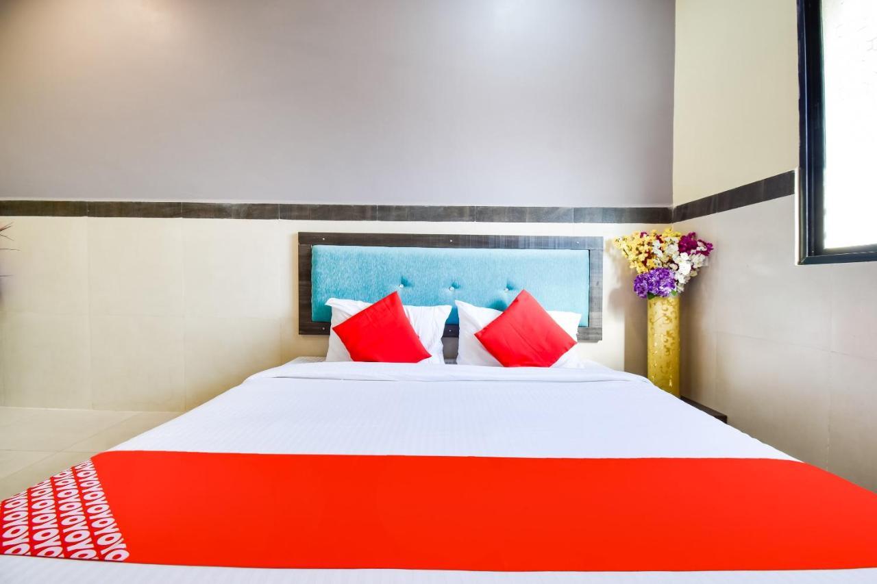 Oyo Hotel Karemore Celebration Bhandara Exterior photo
